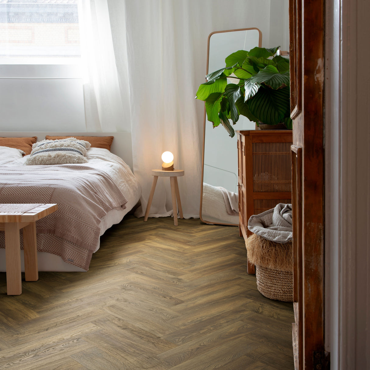 Furlong Aurora LVT